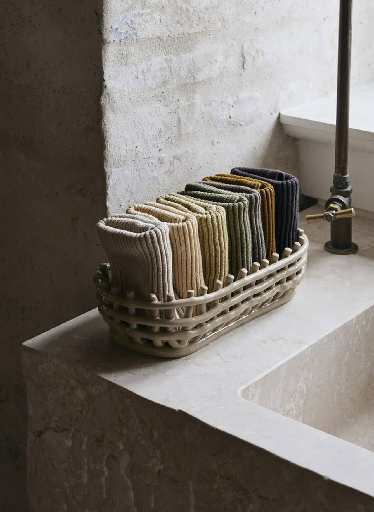 KITCHENWARE