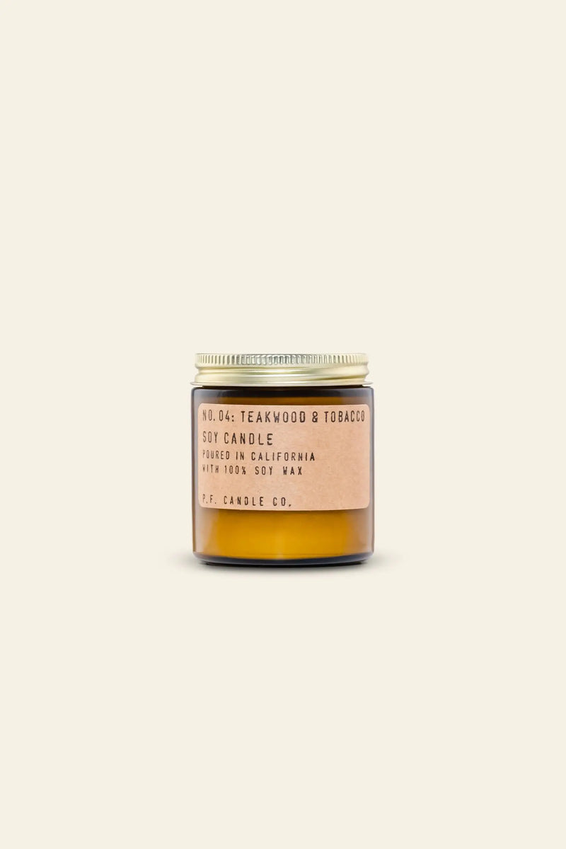 PF Candle Co. 4号柚木烟草迷你蜡烛(3.5盎司)