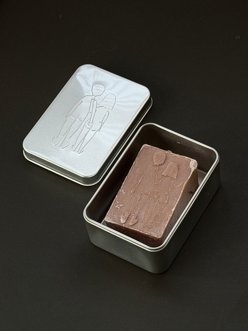 helen b Naked Couple Back Soap - Sandalwood