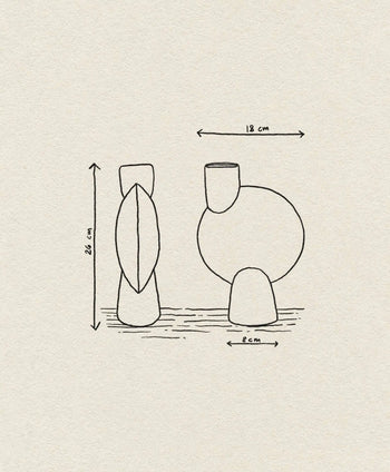 A line drawing shows the 101 Copenhagen Sphere Vase Bubl, Medio from two angles with dimensions: 26 cm tall, 8 cm wide at the base, and 18 cm wide overall. Its oval body, angled neck, and round base suit modern home décor. Brand: 101 Copenhagen.