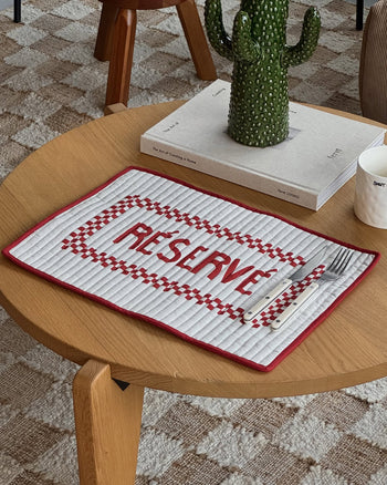 Anna _ Nina Reserve Placemat Red 2
