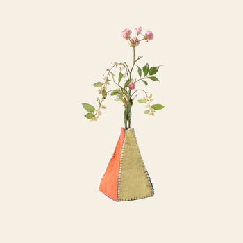 Aveva Design Wool Vase Pyramid Multicolour