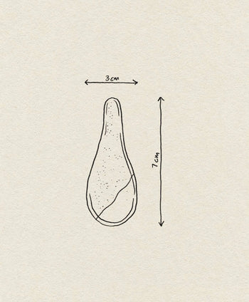 Simple line drawing of a Bloomingville Masami Spoon (3 cm wide, 7 cm high), shown with labeled arrows on textured paper—ideal for kitchen or cooking illustrations. Brand: Bloomingville.