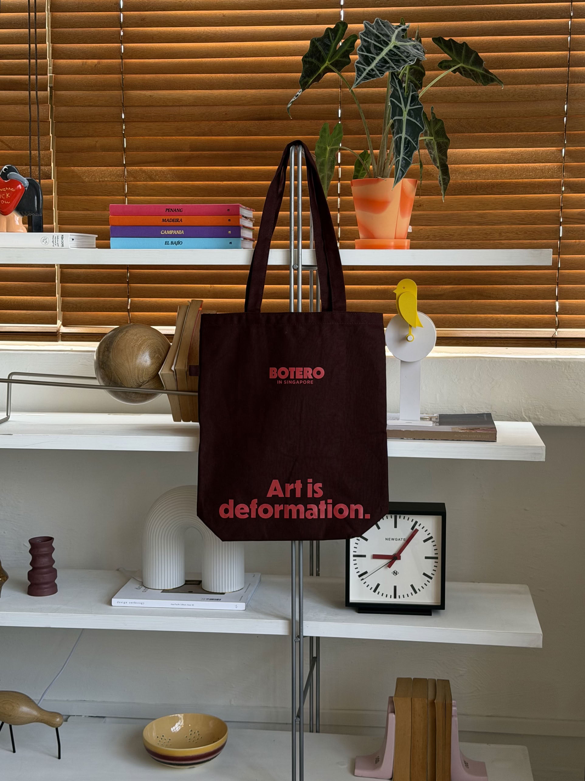 Botero Typography Tote Bag - Burgundy/Red