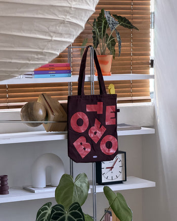 Botero Typography Tote Bag Burgundy/Red
