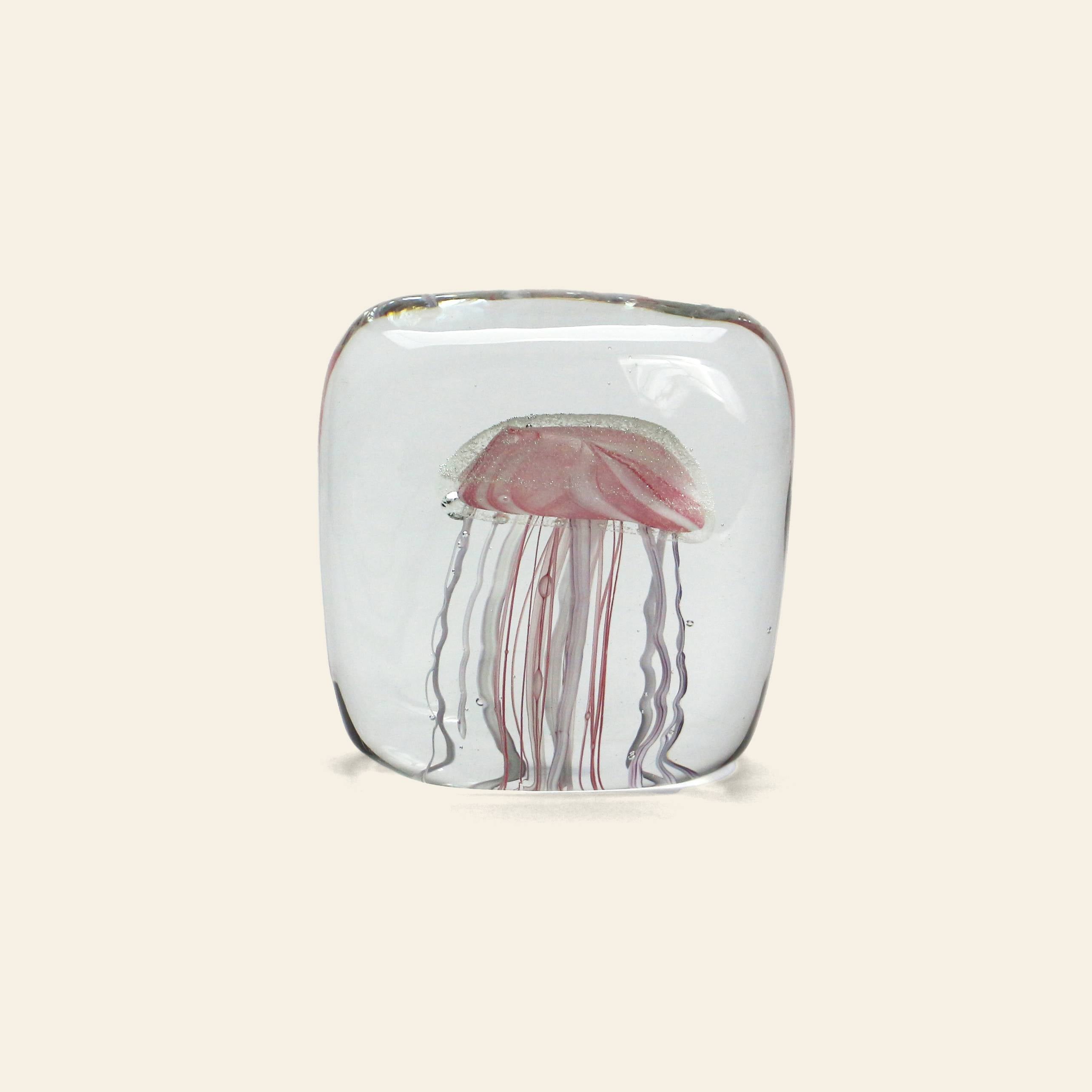 DETAIL Jellyfish Twisted Leg Square
