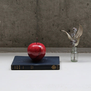DETAIL Marble Apple Large Red