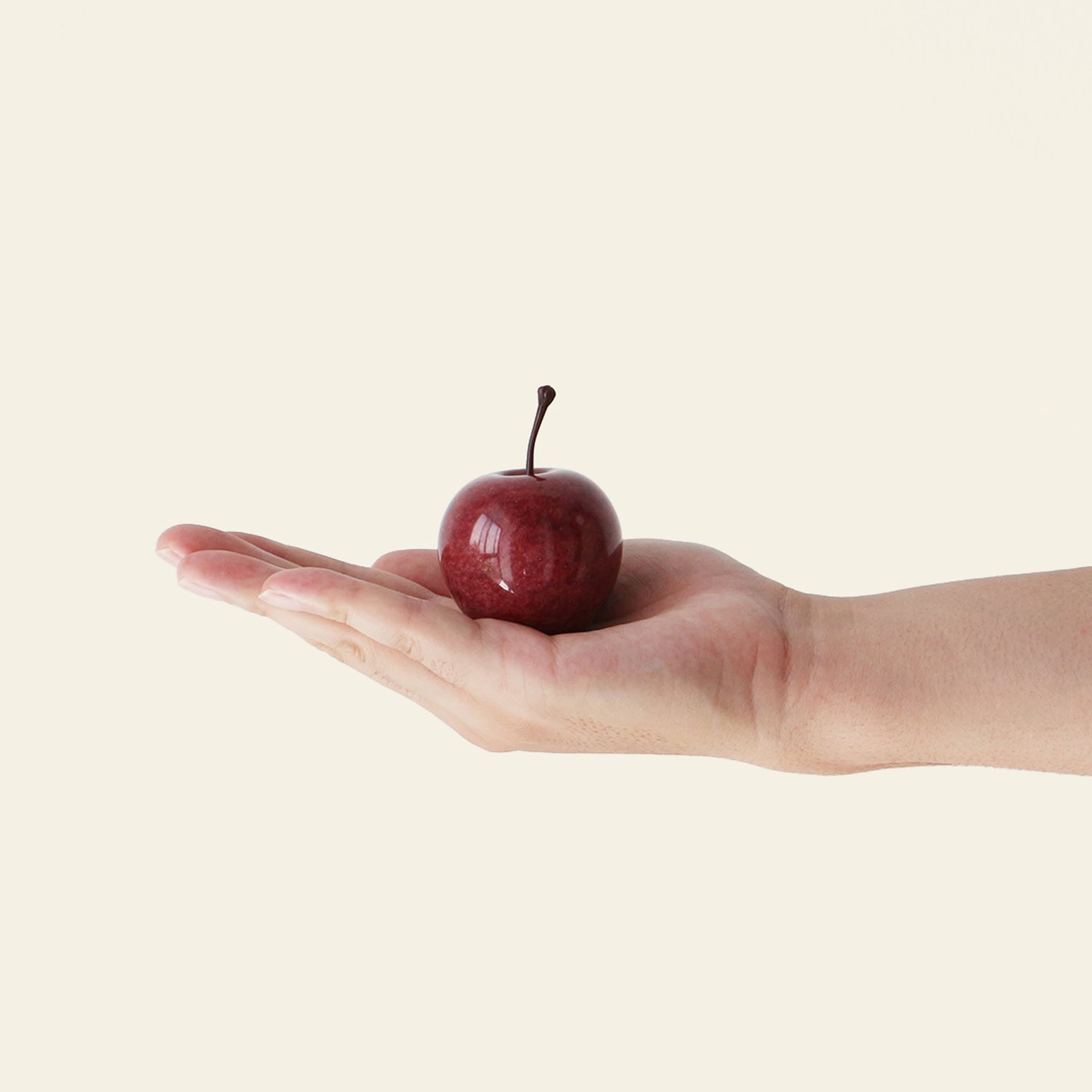 DETAIL Marble Apple Small