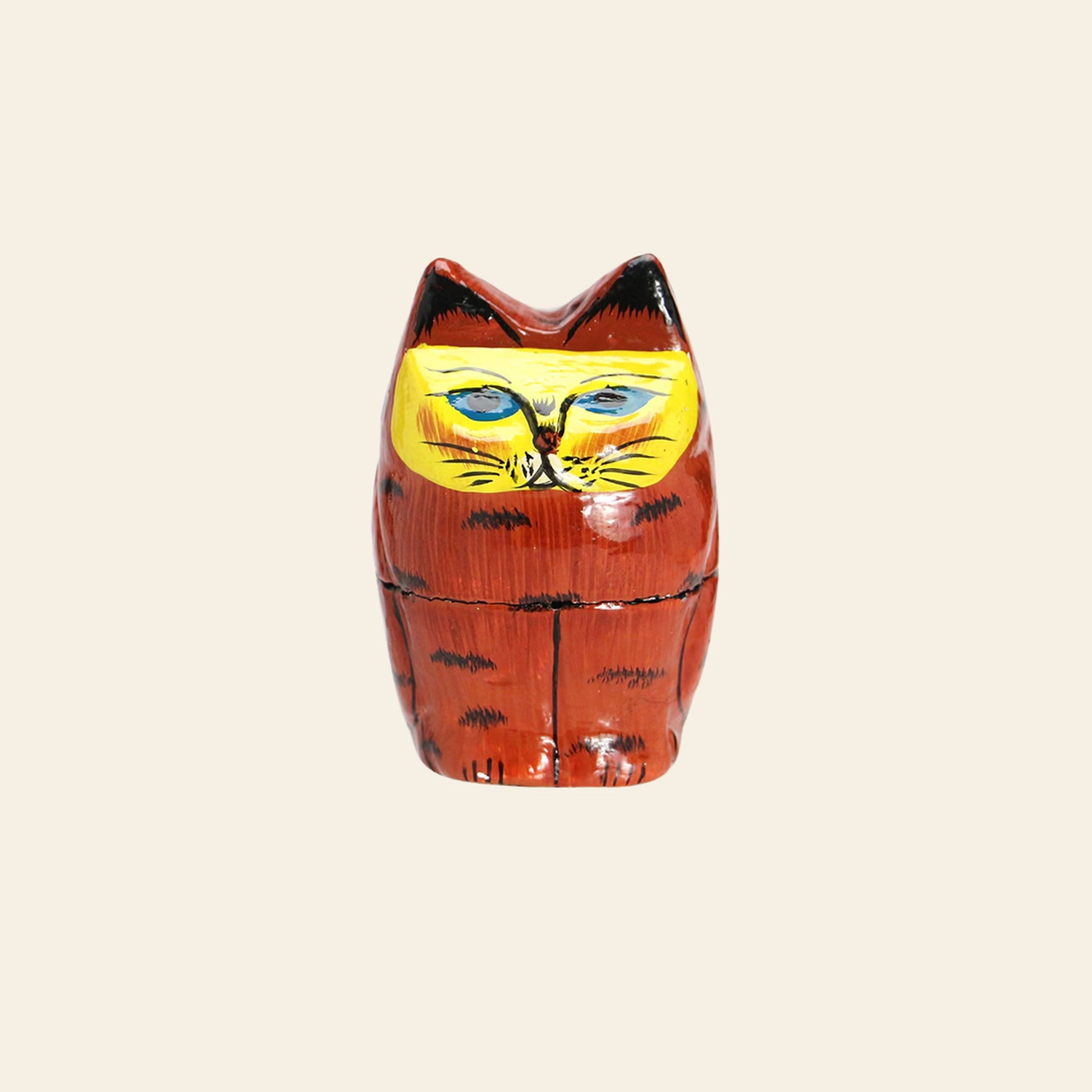 DETAIL Papier Mache Standing Cat Brown