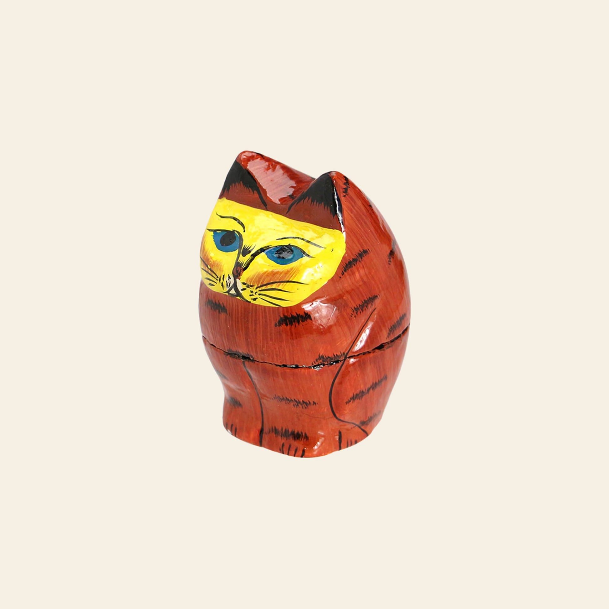 DETAIL Papier Mache Standing Cat Brown
