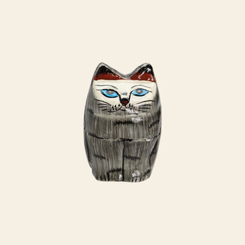 DETAIL Papier Mache Standing Cat Grey