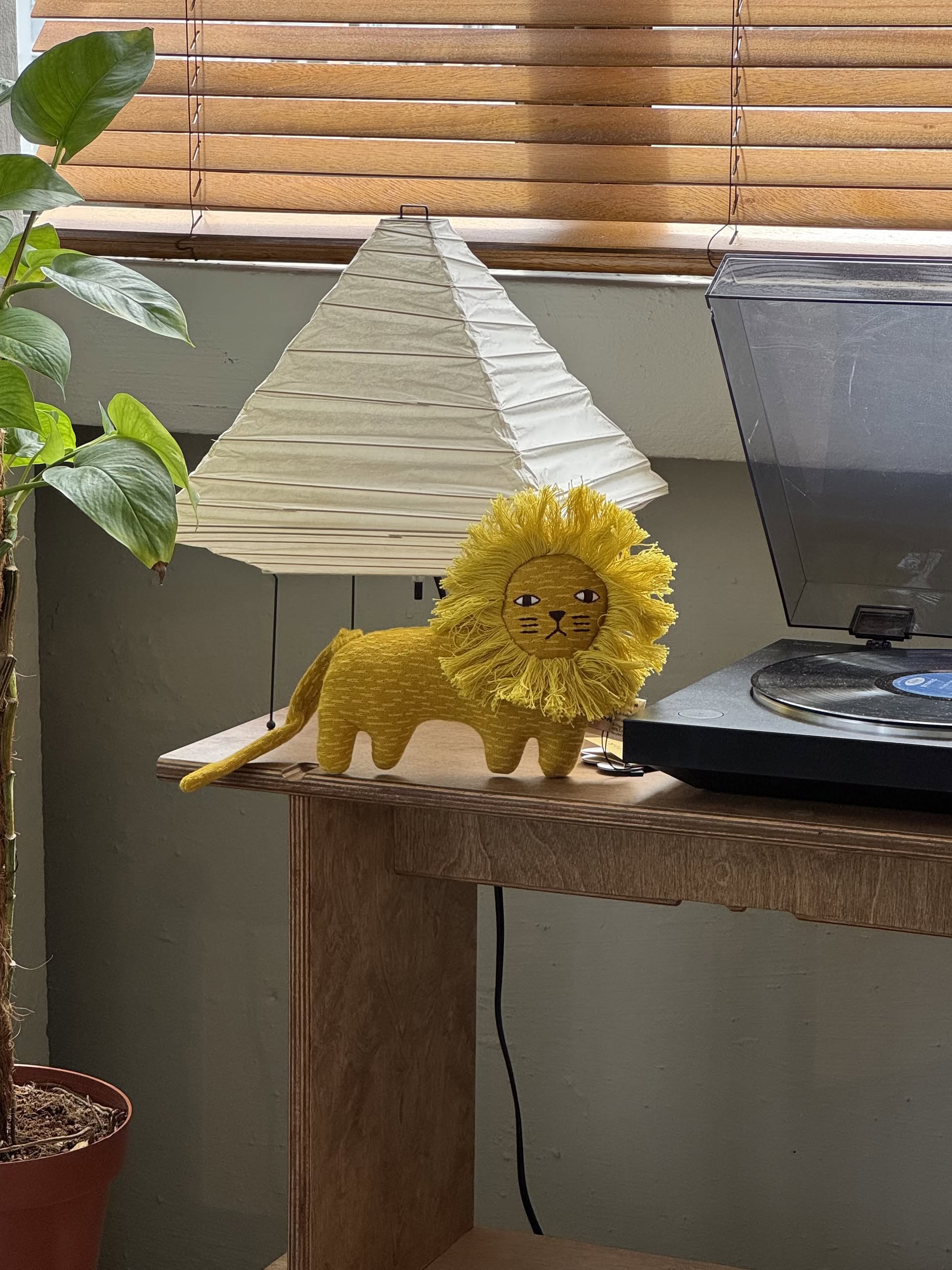 Donna Wilson Wee One Ronnie Lion