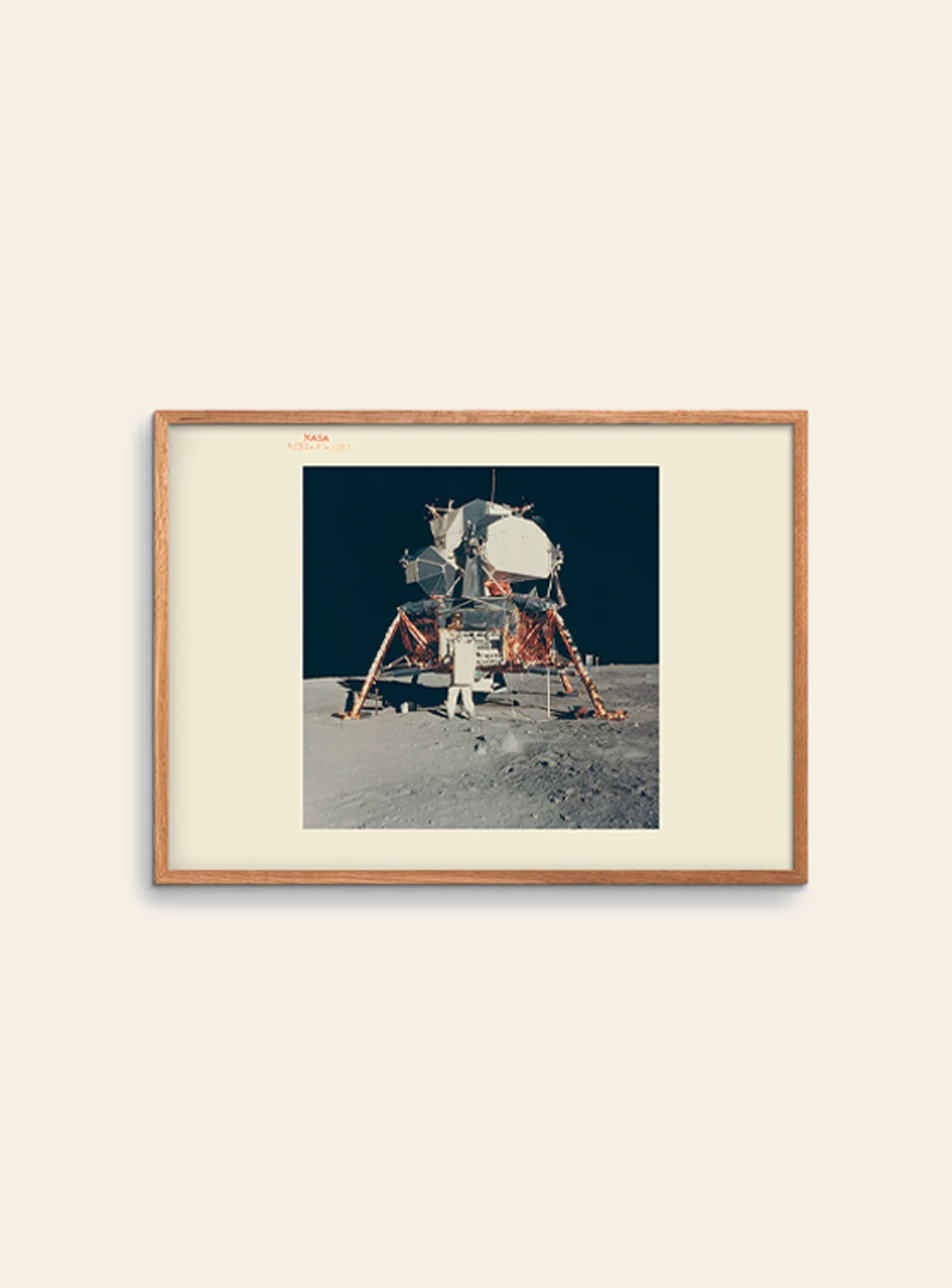Empty Wall NASA AS11 Poster (30x40)