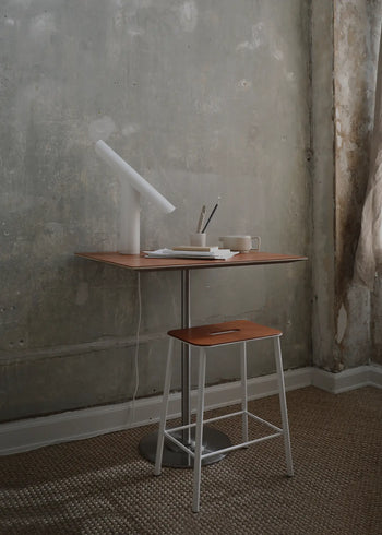 FRAMA T-Lamp Table Lamp White