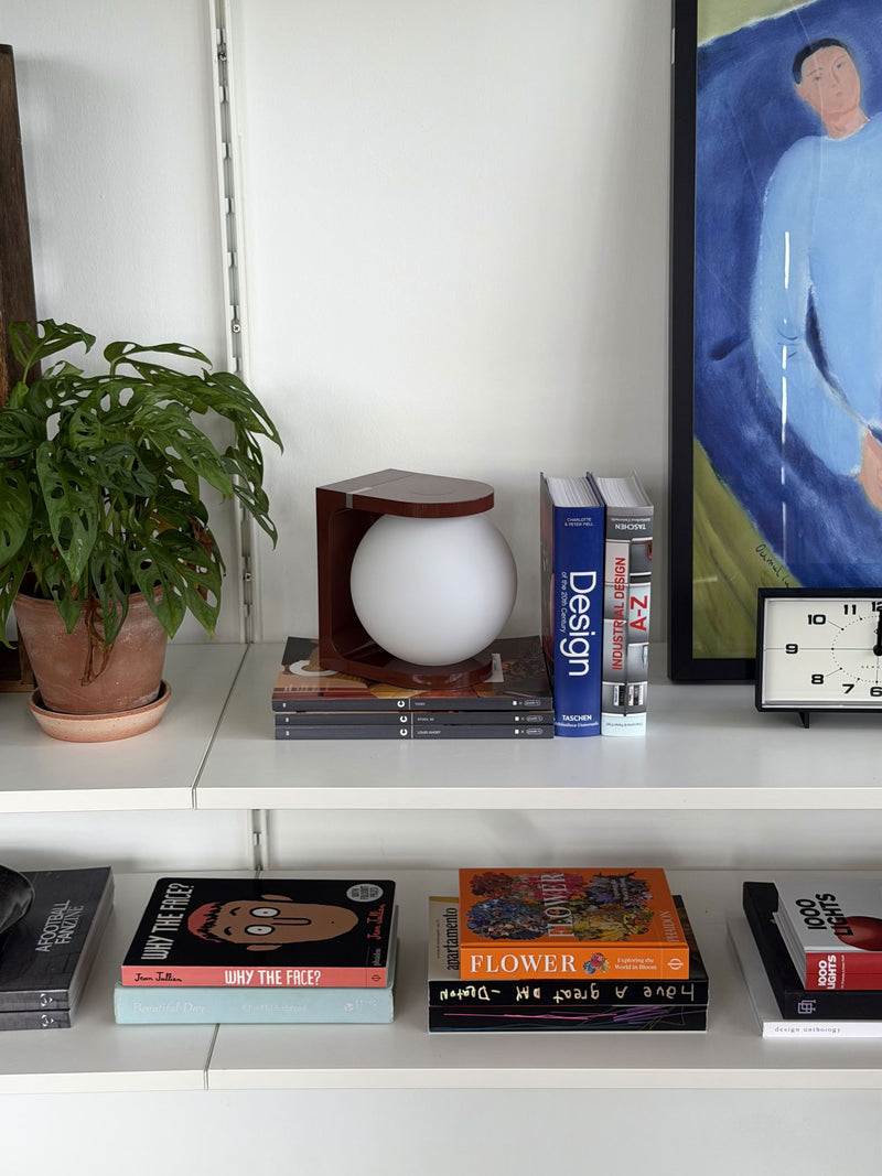 Fine Lumens PLAT MAX Table Lamp