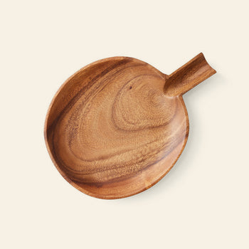 The HKLIVING Acacia Platter L features a round design with a short, curved handle and is shown on a light cream background.