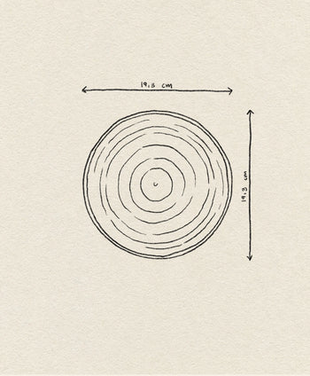 A hand-drawn diagram of concentric circles, with arrows showing 19.3 cm width and height—reflecting the artisanal charm of HKLIVING Chef Ceramics: Deep Plate M—set against a light textured paper background.