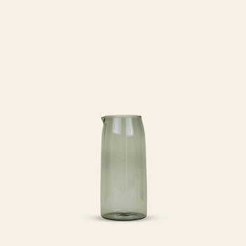 Hawkins New York Essential Pitcher Smoke