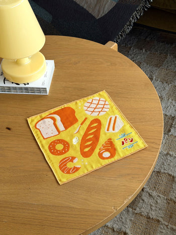 Hightide New Retro Gauze Handkerchief Bread