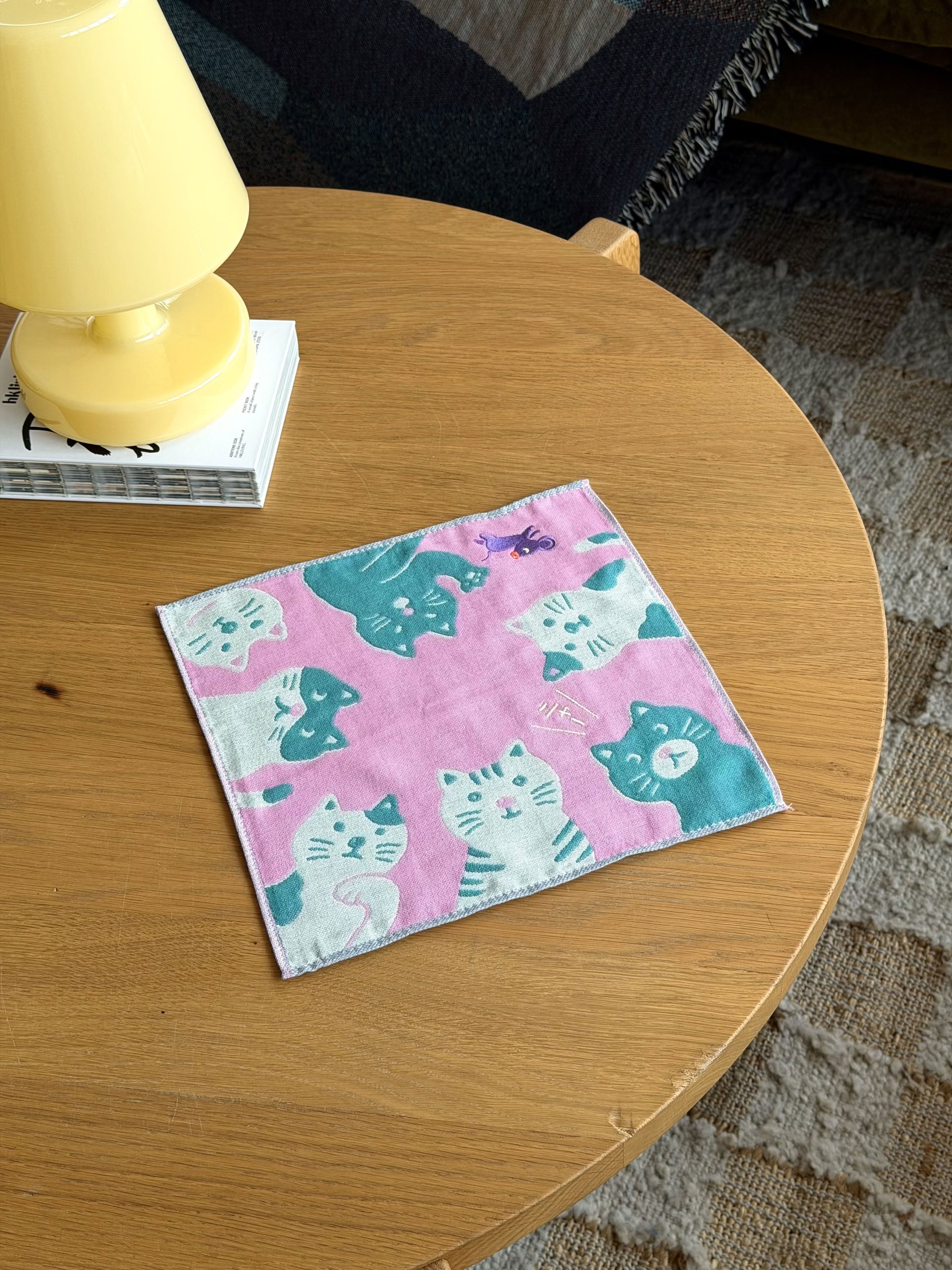 Hightide New Retro Gauze Handkerchief - Cat