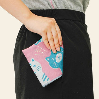 Hightide New Retro Gauze Handkerchief Cat