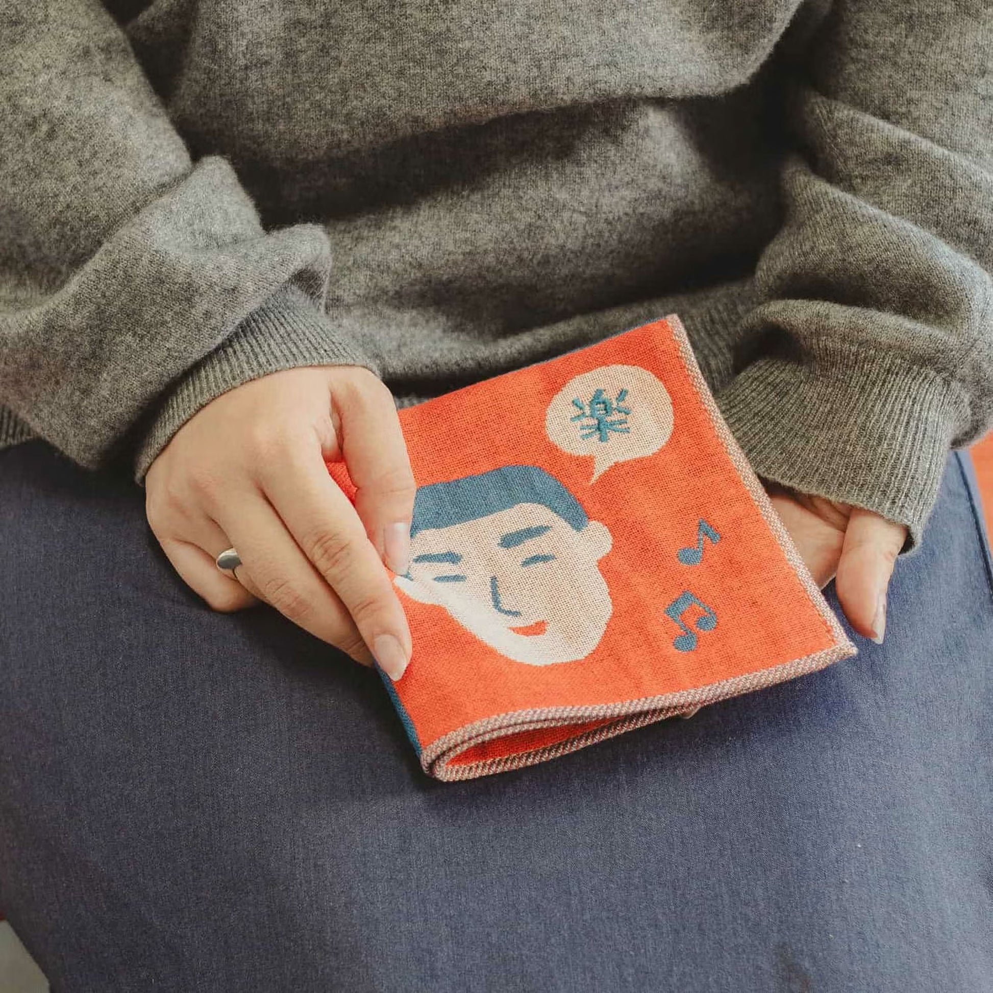 Hightide New Retro Gauze Handkerchief Emotion