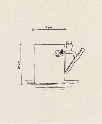 A hand-drawn illustration of the Ichendorf Milano Fruits and Flower Mug (10 cm tall, 8 cm wide) by Ichendorf Milano, featuring a branch-shaped handle with a small owl perched on top and a charming knot detail near the mug.