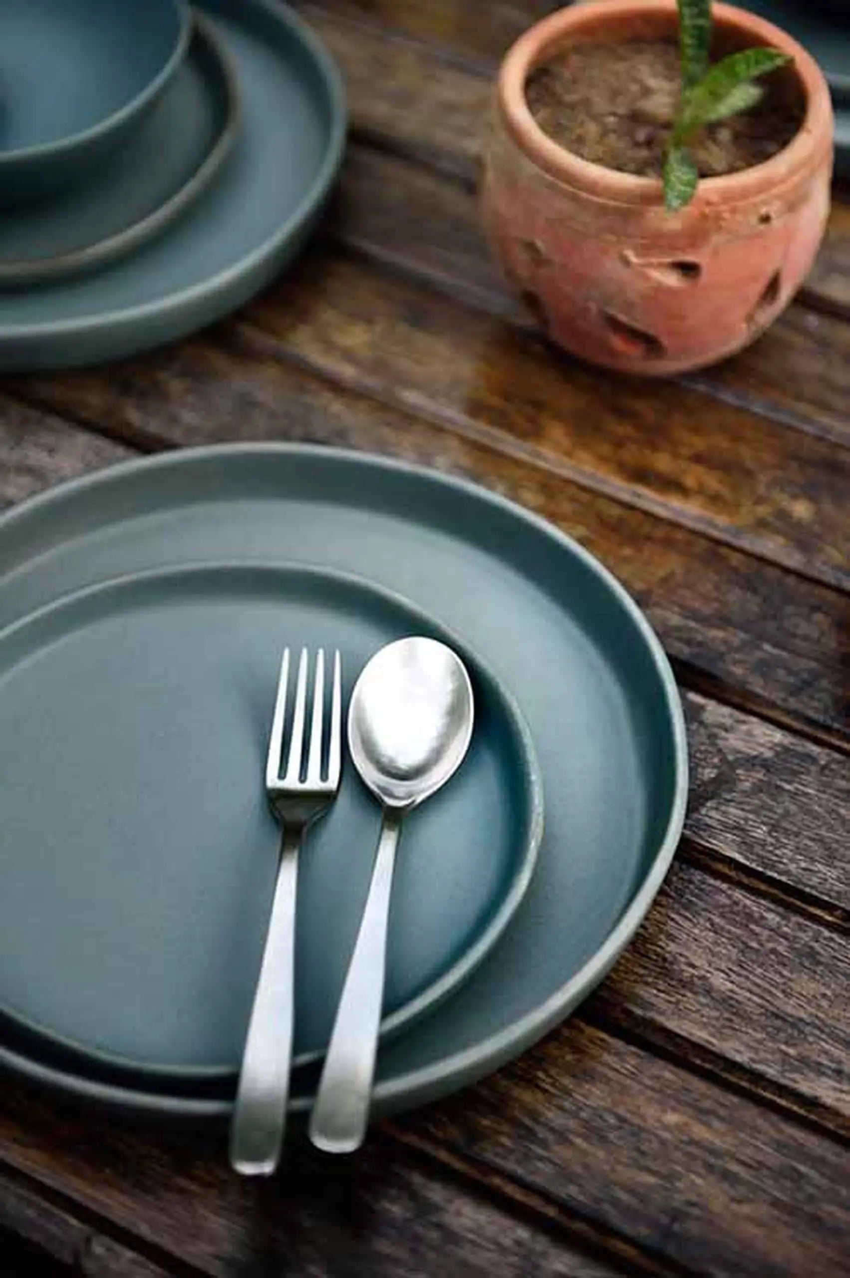 Kra Sanctuary Karst Flat Side Plate