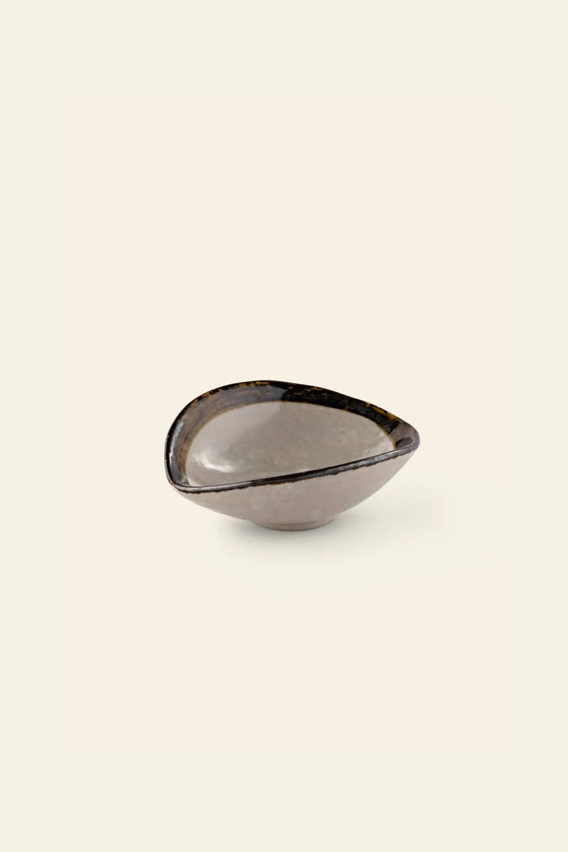 Kra Sanctuary Satay Shell Dipping Dish