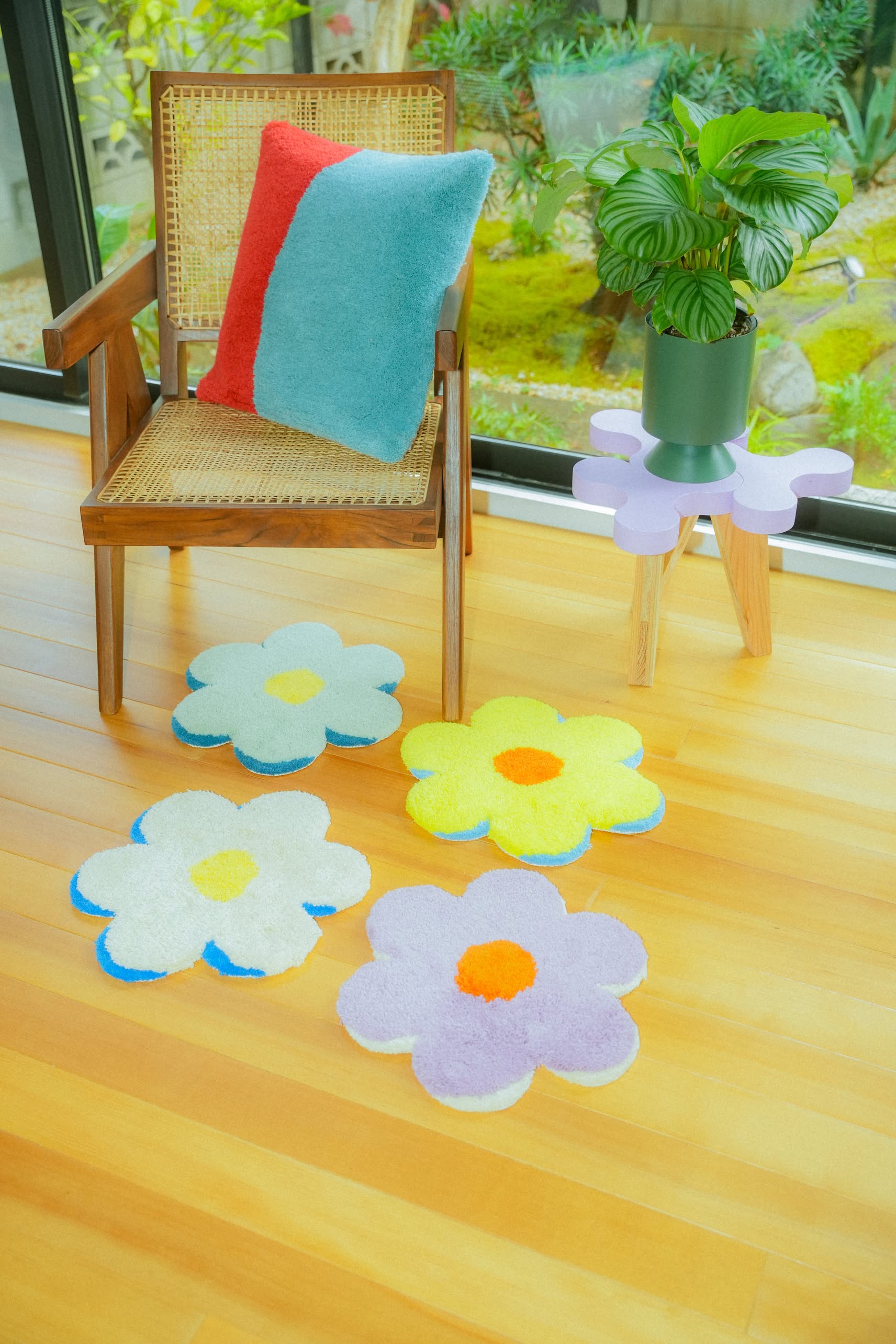 MIYOSHI RUG Flower Chair Rug C Green