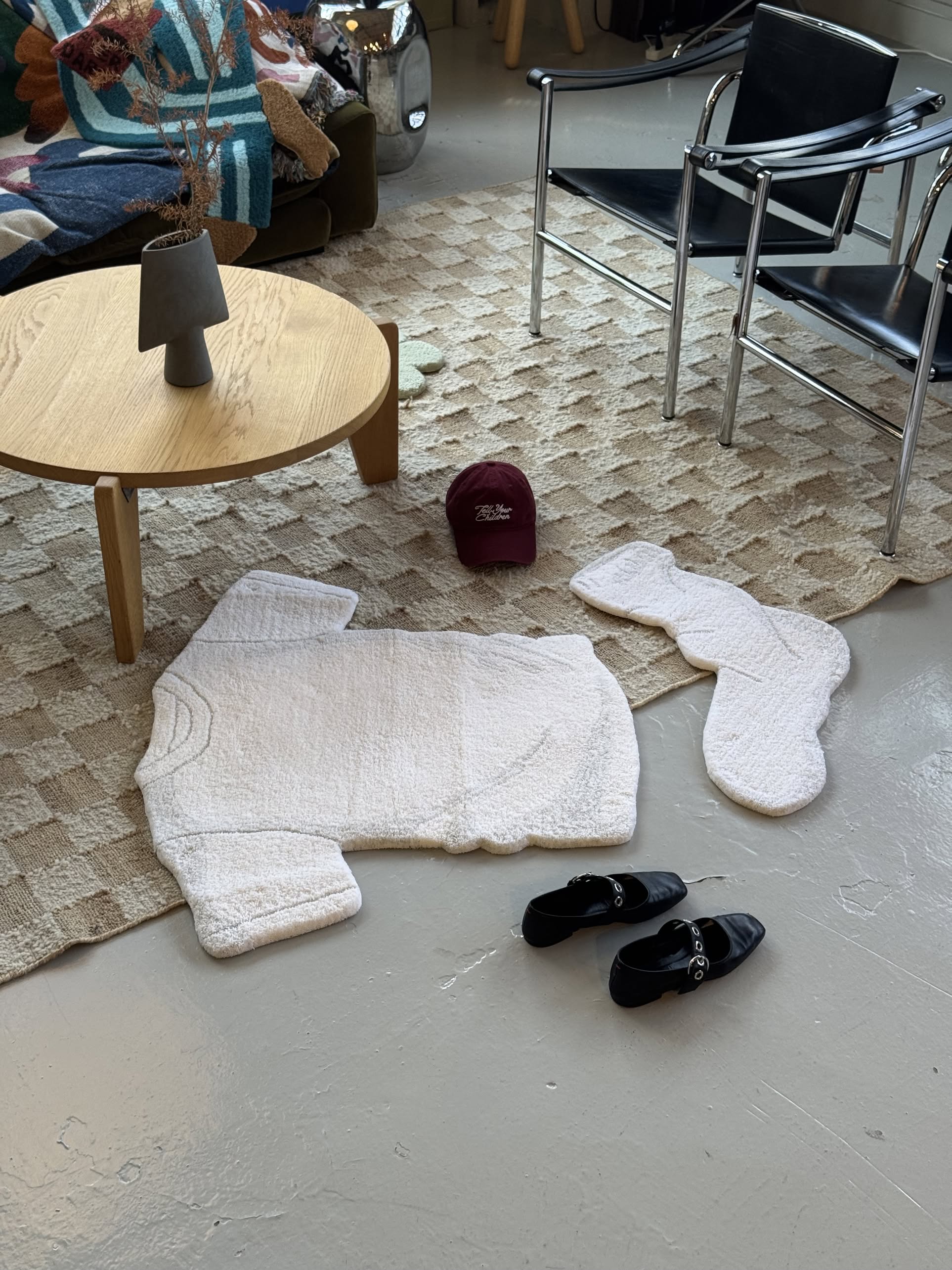 MIYOSHI RUG T-Shirt Rug