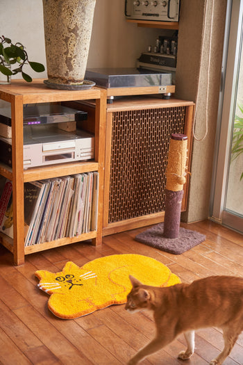 MIYOSHI RUG Shiomi Wada x MIYOSHI RUG Cat Rug A Brown