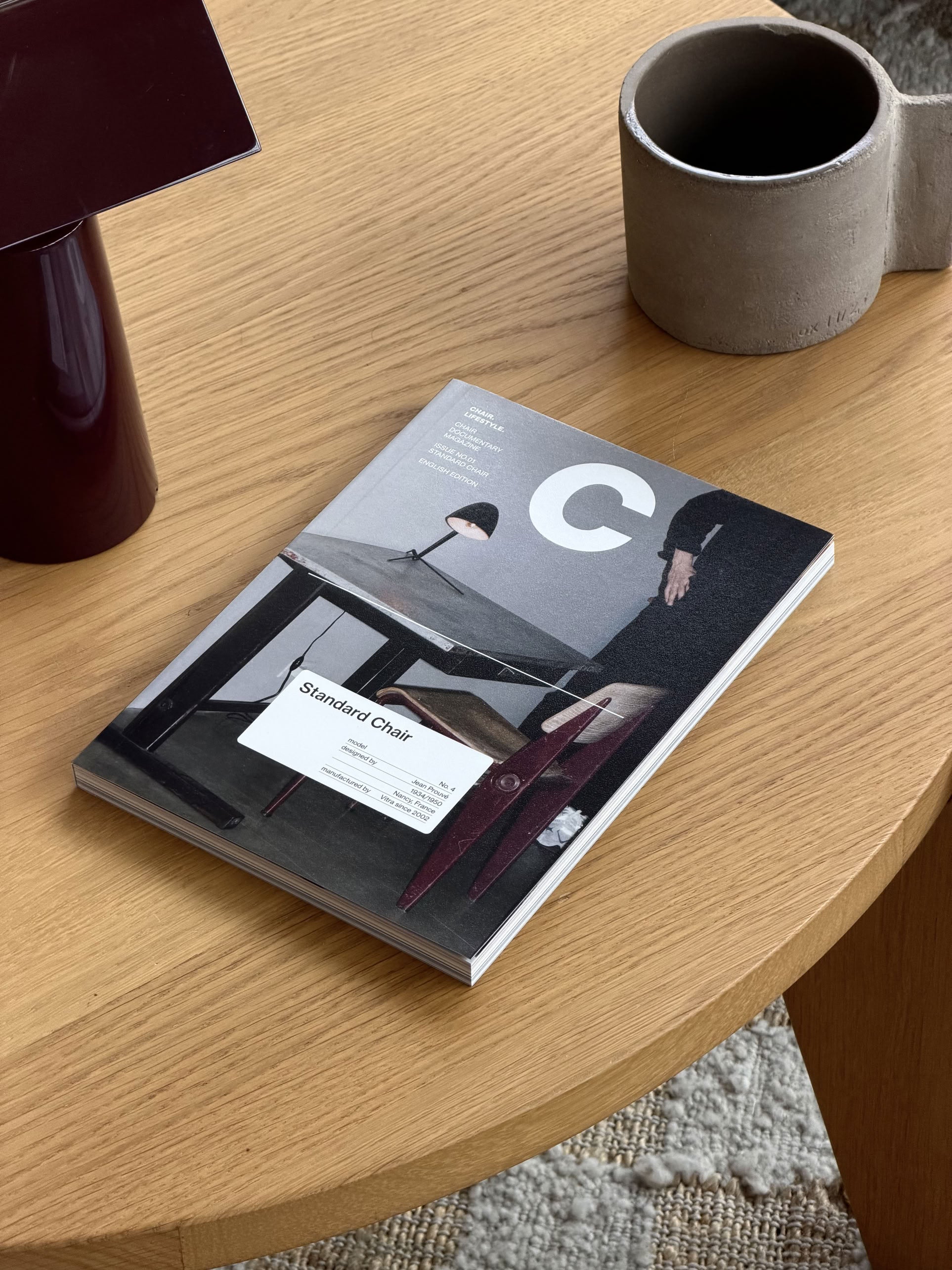 Magazine C Issue #1: Standard Chair