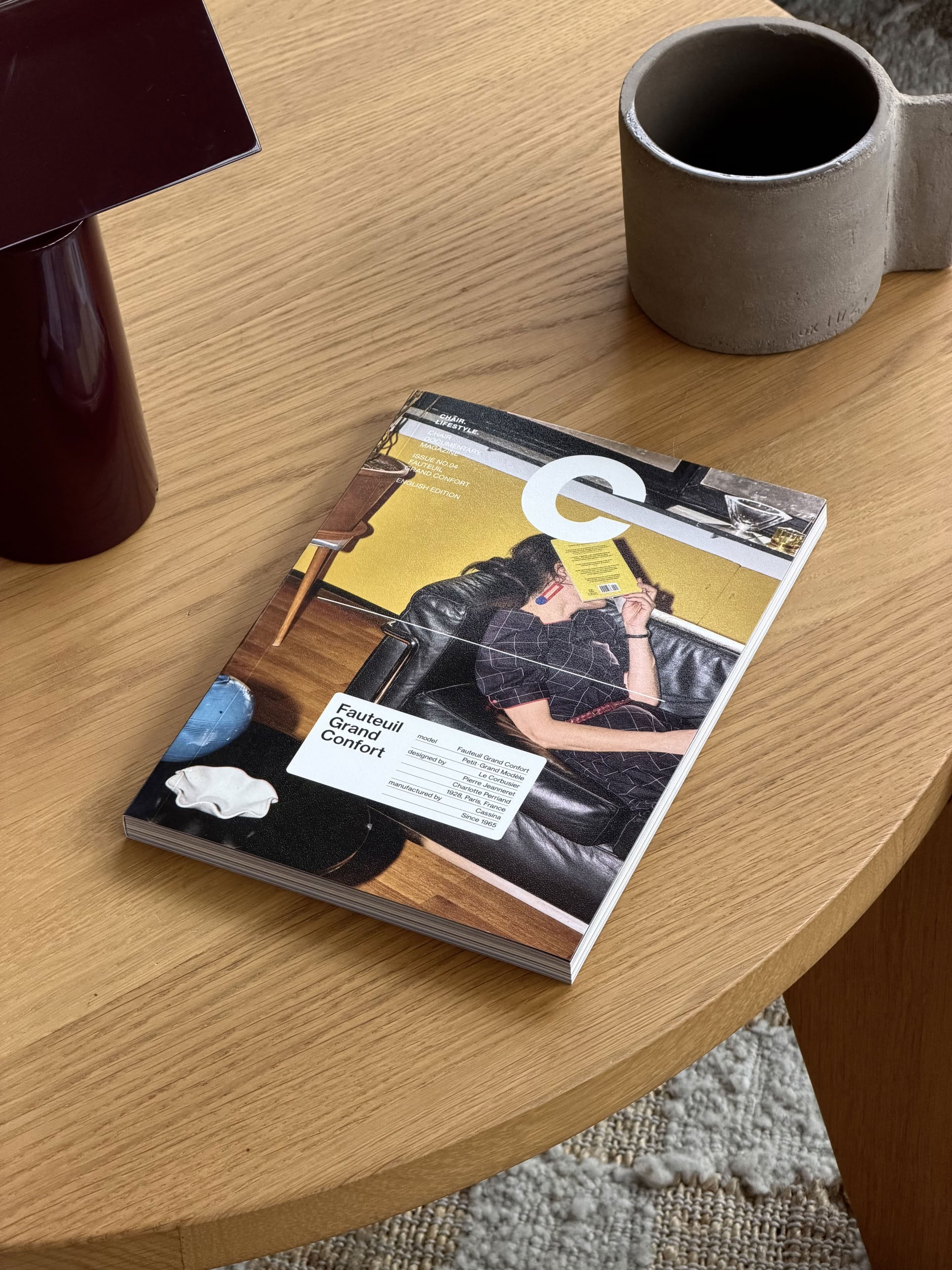 Magazine C Issue #4: Fauteuil Grand Confort