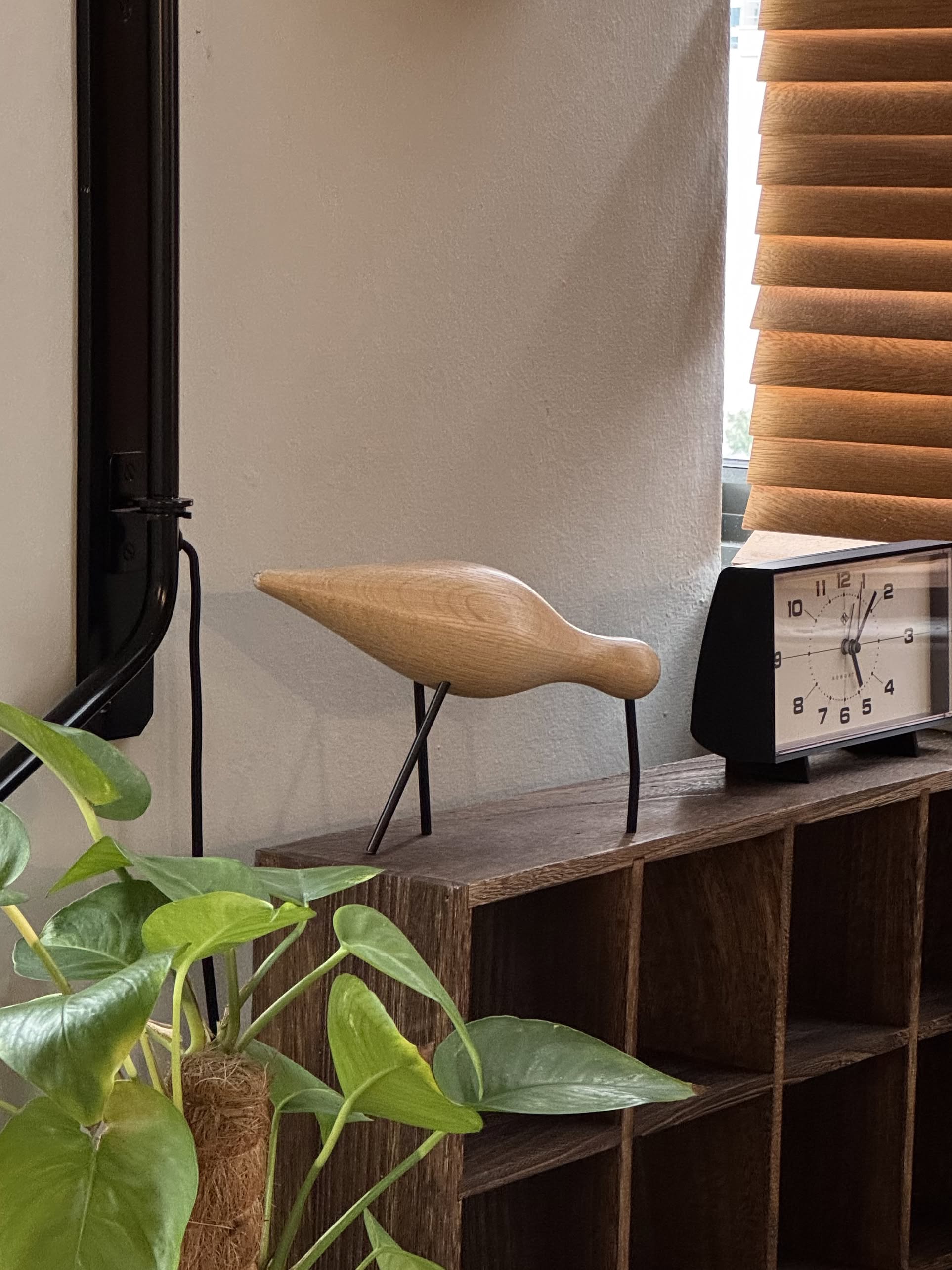 Normann Copenhagen Shorebird Large Oak Black