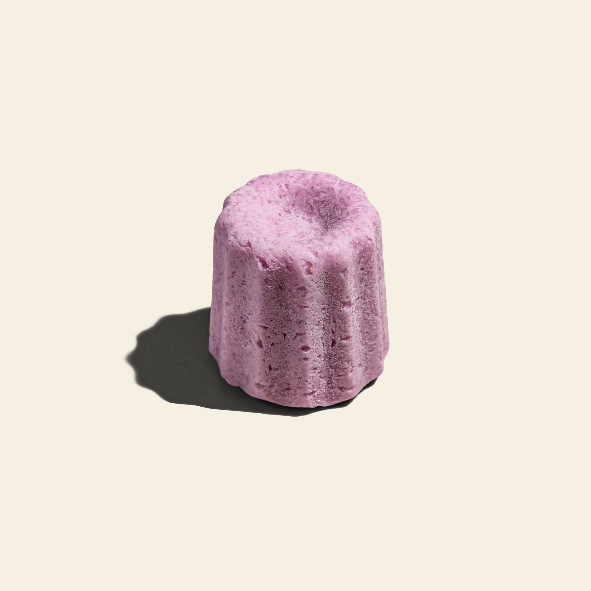 Oasis Beauty Kitchen Acai Lavender Solid Shampoo Midi Canele Shampoo 1