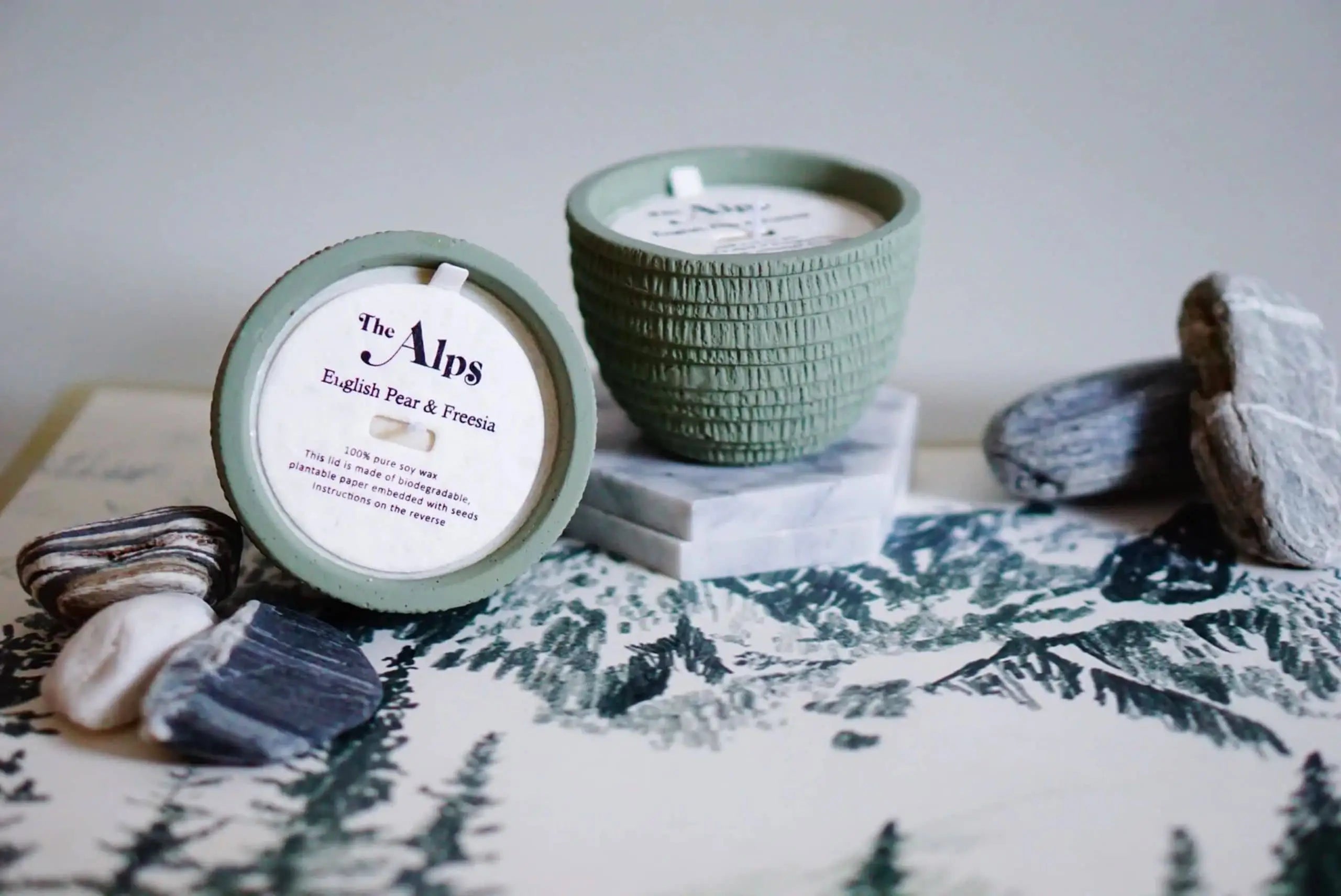 Pass It On Alps Candle