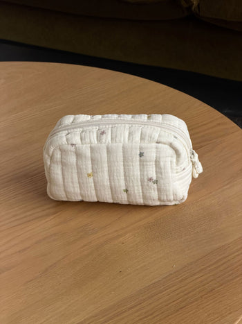 Soft Spot Soft Mini Loaf Pouch Daisies