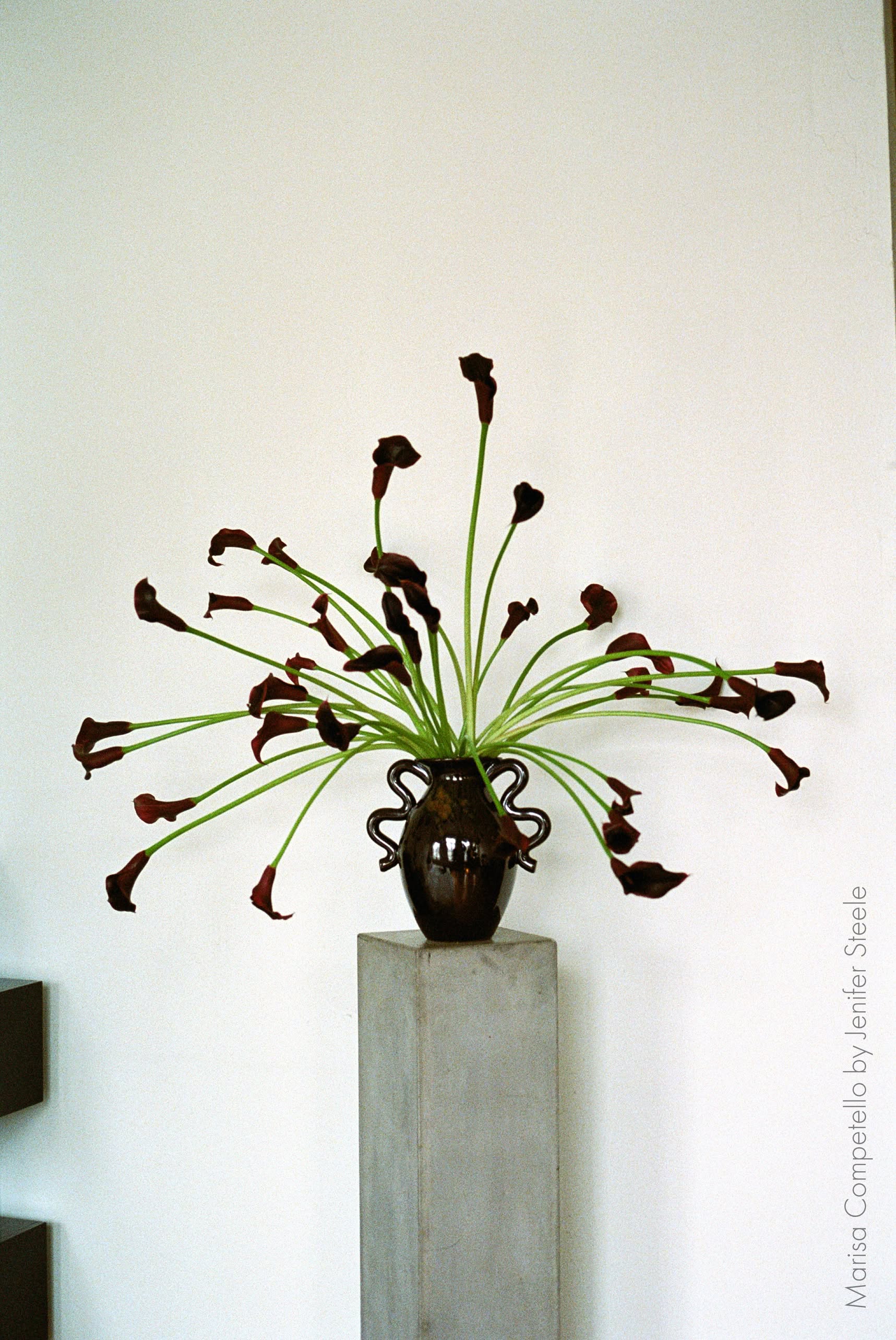ferm LIVING Verso Table Vase