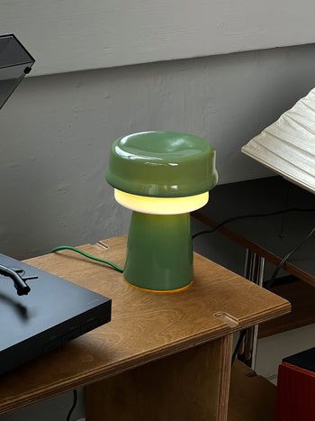 &klevering Hat Table Lamp Green