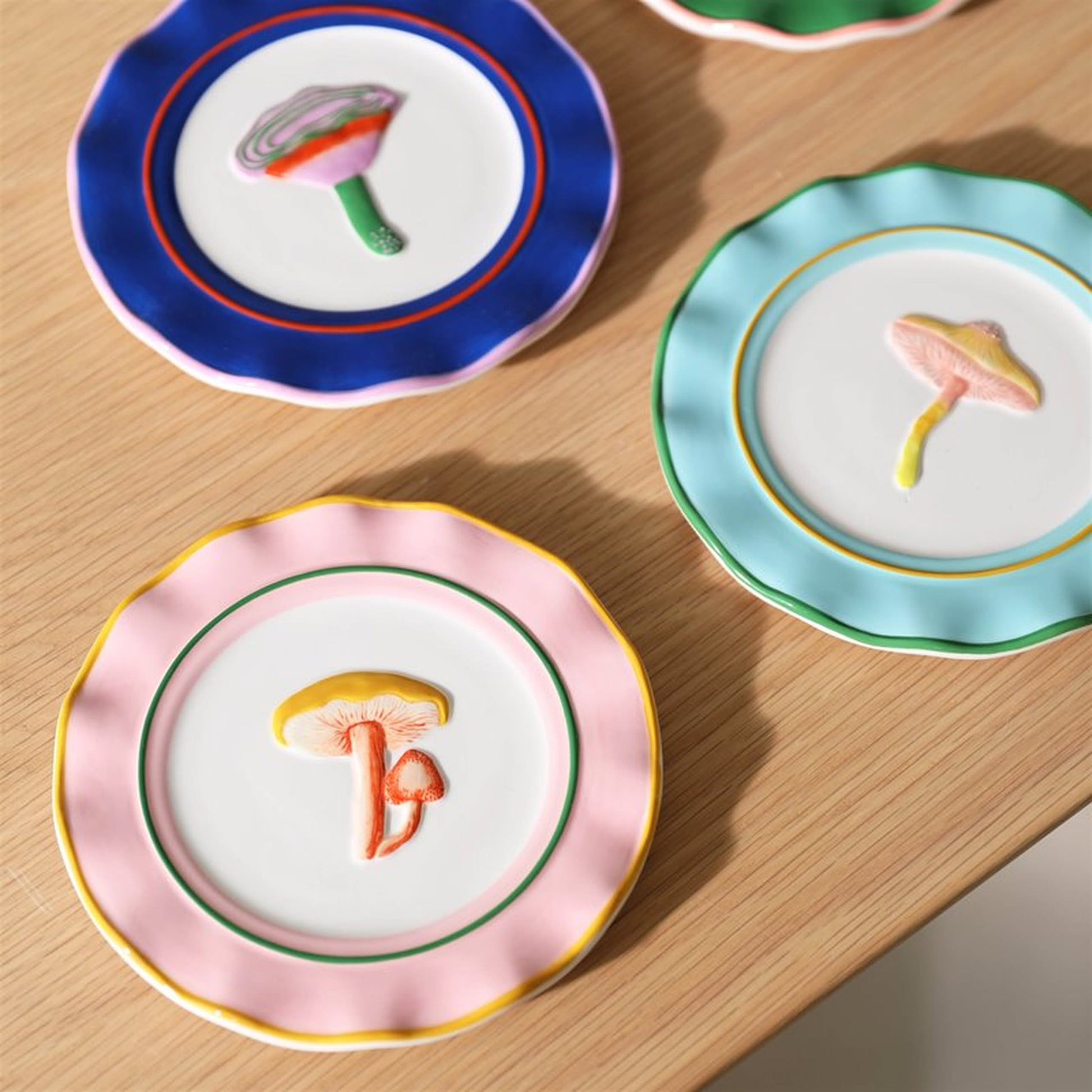 &klevering Magic Mushroom Plate Set of 4 Multicolour