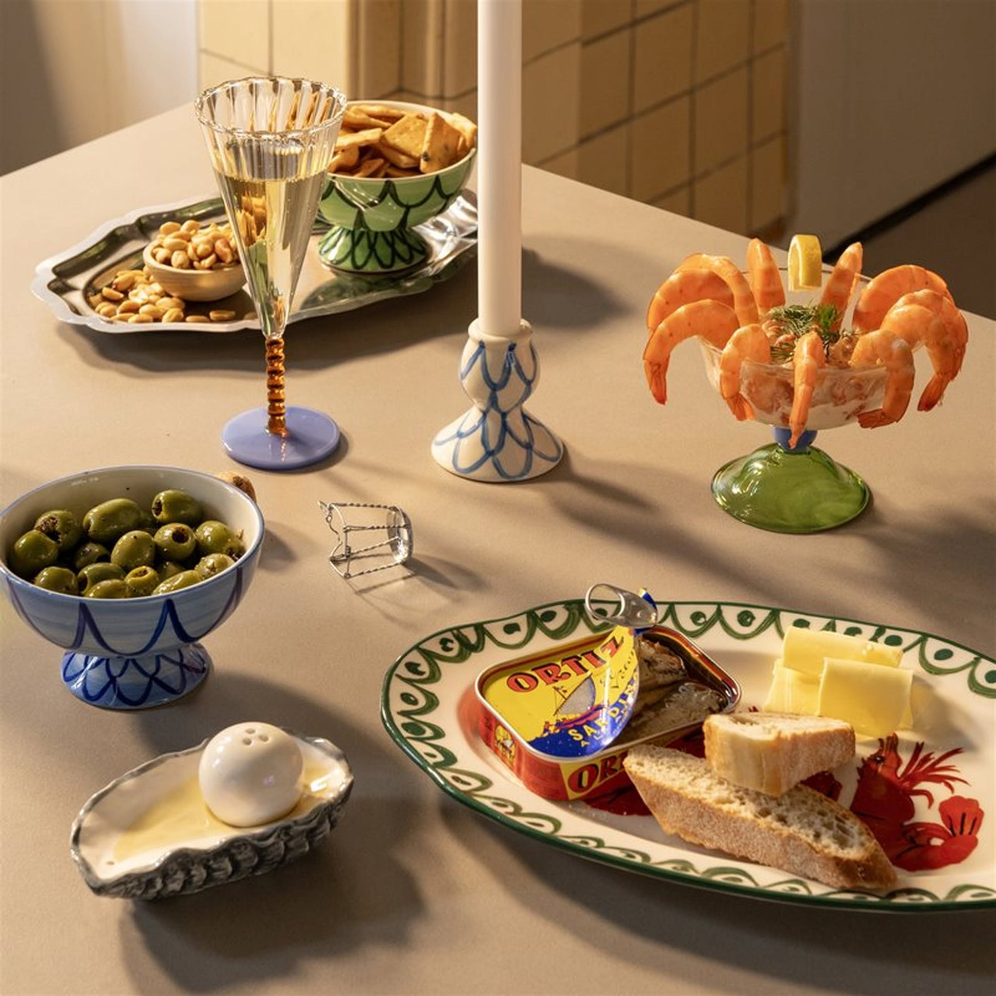 &klevering Oyster Salt & Pepper Set