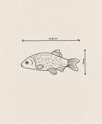 A minimalist line drawing showcases the &klevering Snapper Fish Plate by &klevering, measuring 31.5 cm long and 13 cm high—an ideal, unique centerpiece for your dining table.