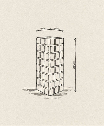 A hand-drawn sketch of the &klevering Tiled Vase Mint, a tall rectangular vase with a tile pattern, 28 cm high and 10.5 cm wide/deep. Arrows show the dimensions on the top and side. Brand: &klevering.