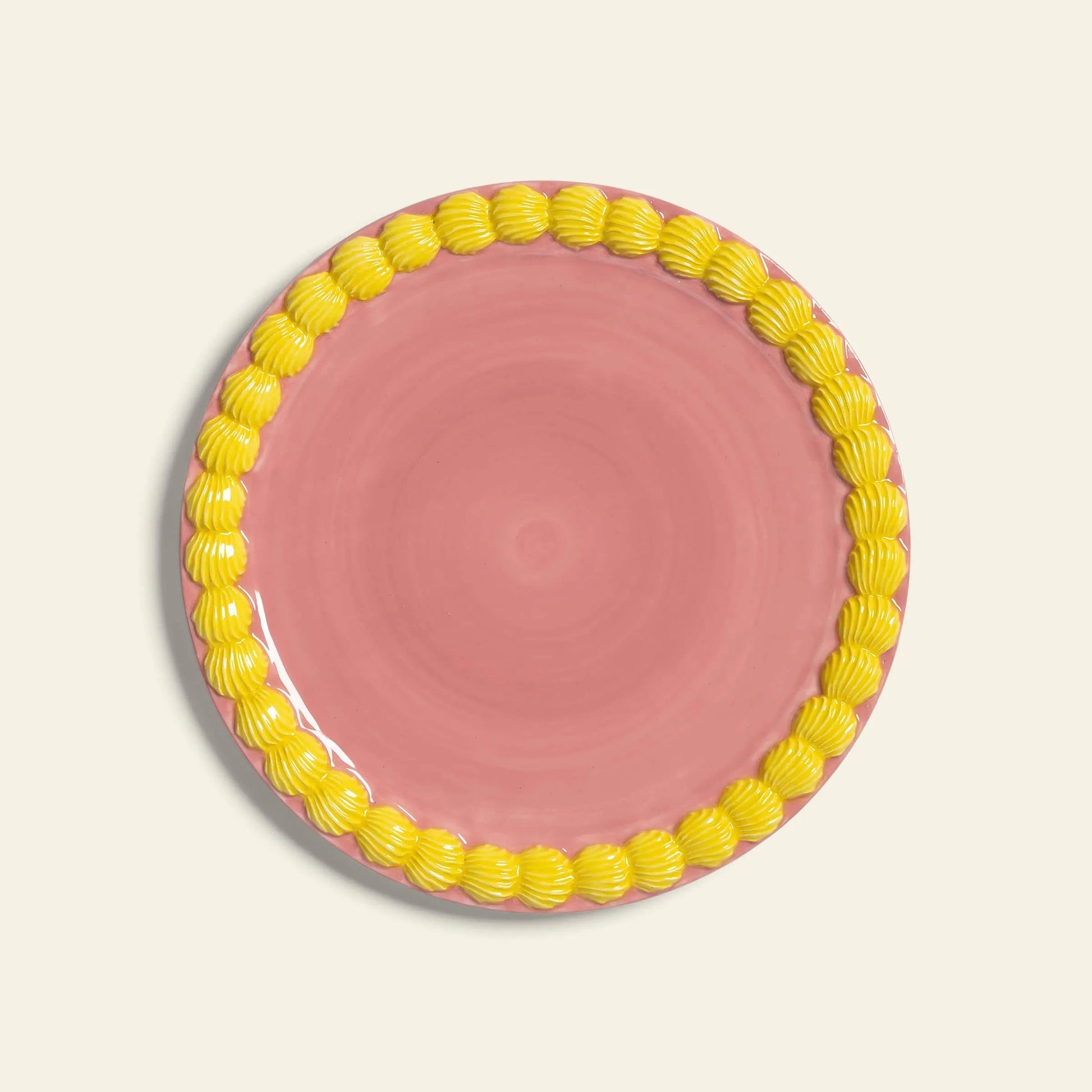 The &klevering Whipped Plate, Set of 4, features round ceramic plates with pink centers and decorative yellow scalloped edges in sweet candy colors, by &klevering, displayed on a light background.
