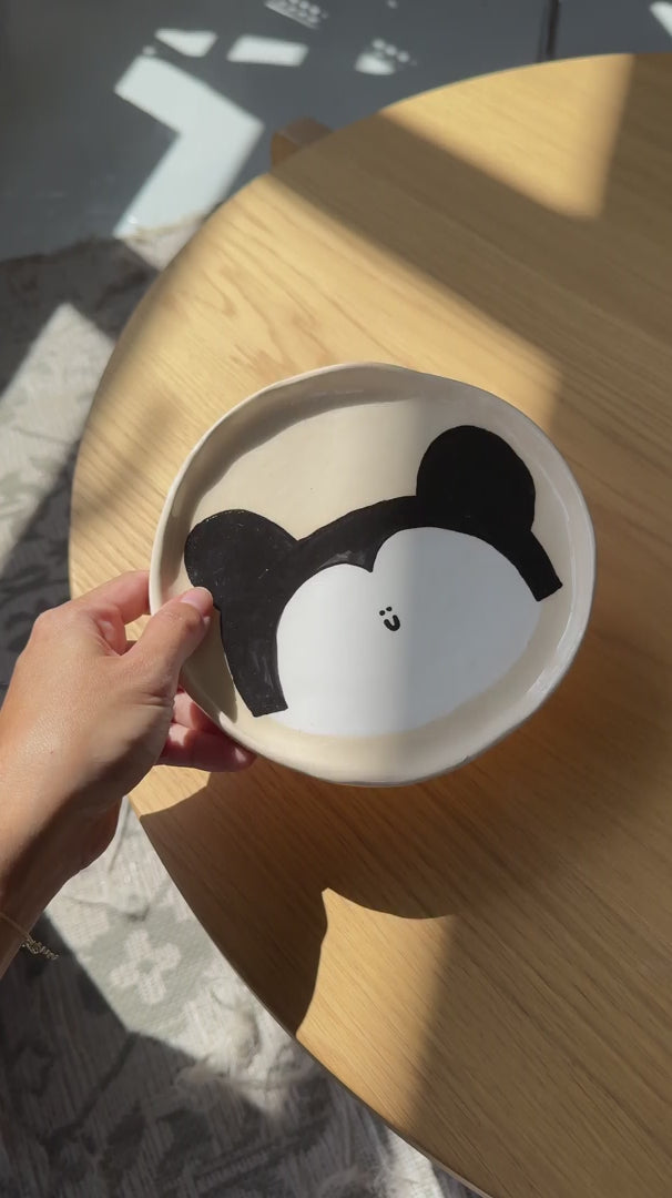 Wobbly Studio Happy Things Plate Happy Souris