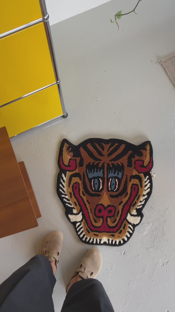 tiger face rug